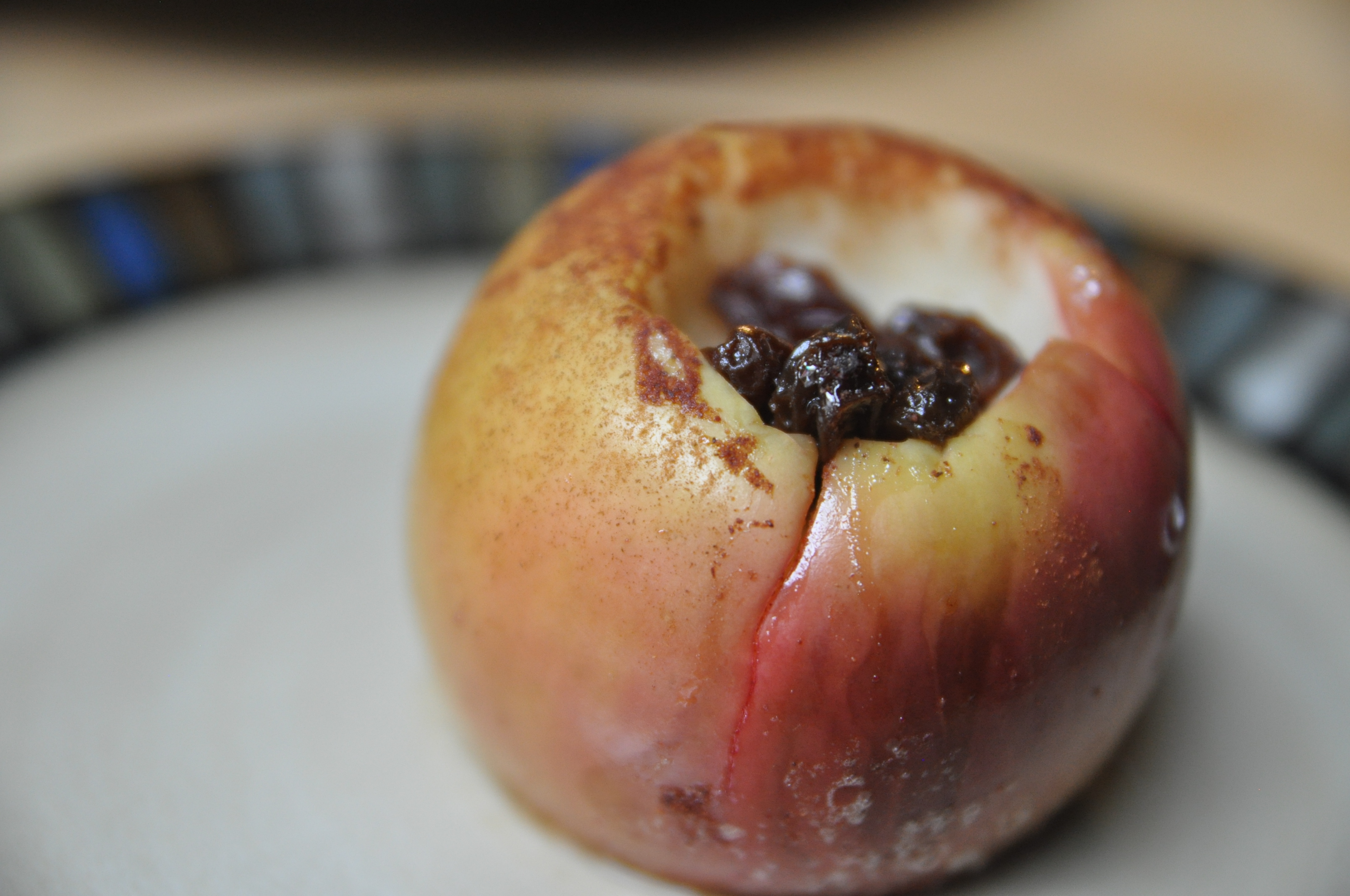 How To Make Microwaved Baked Apples