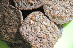 How To Make Vegan Chocolate Chip Cookies