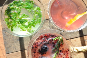 How To Make 3 Champagne Cocktails For New Year's Eve