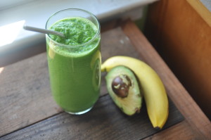 How To Make a Avocado - Banana Smoothie
