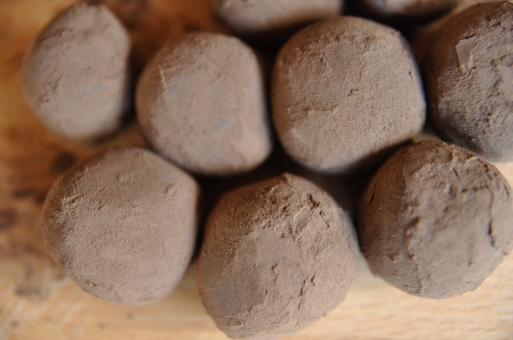 How To Make Vegan Chocolate Avocado Truffles | Only 3 Ingredients