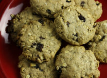 Vegan Oatmeal Raisin Cookies!