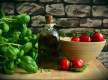Freeze Fresh Herbs in Olive Oil | Kitchen Hack